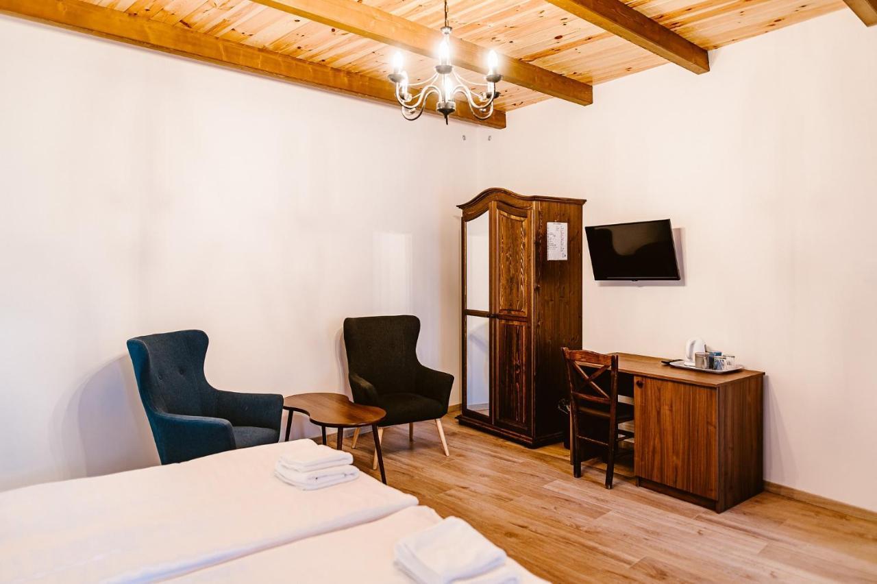 Sziklavendeghaz Aparthotel เวสเปรม ภายนอก รูปภาพ